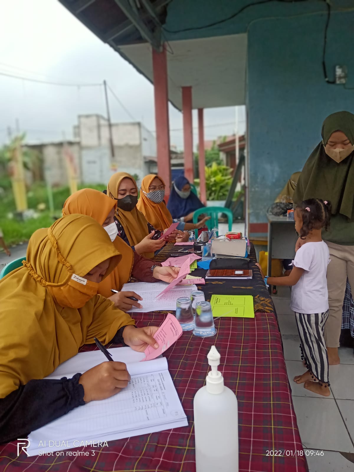 Pemberian Makanan Tambahan (PMT) rutin